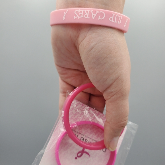 Silicone Bracelet Lot of about 15 - Picture 13 of 14